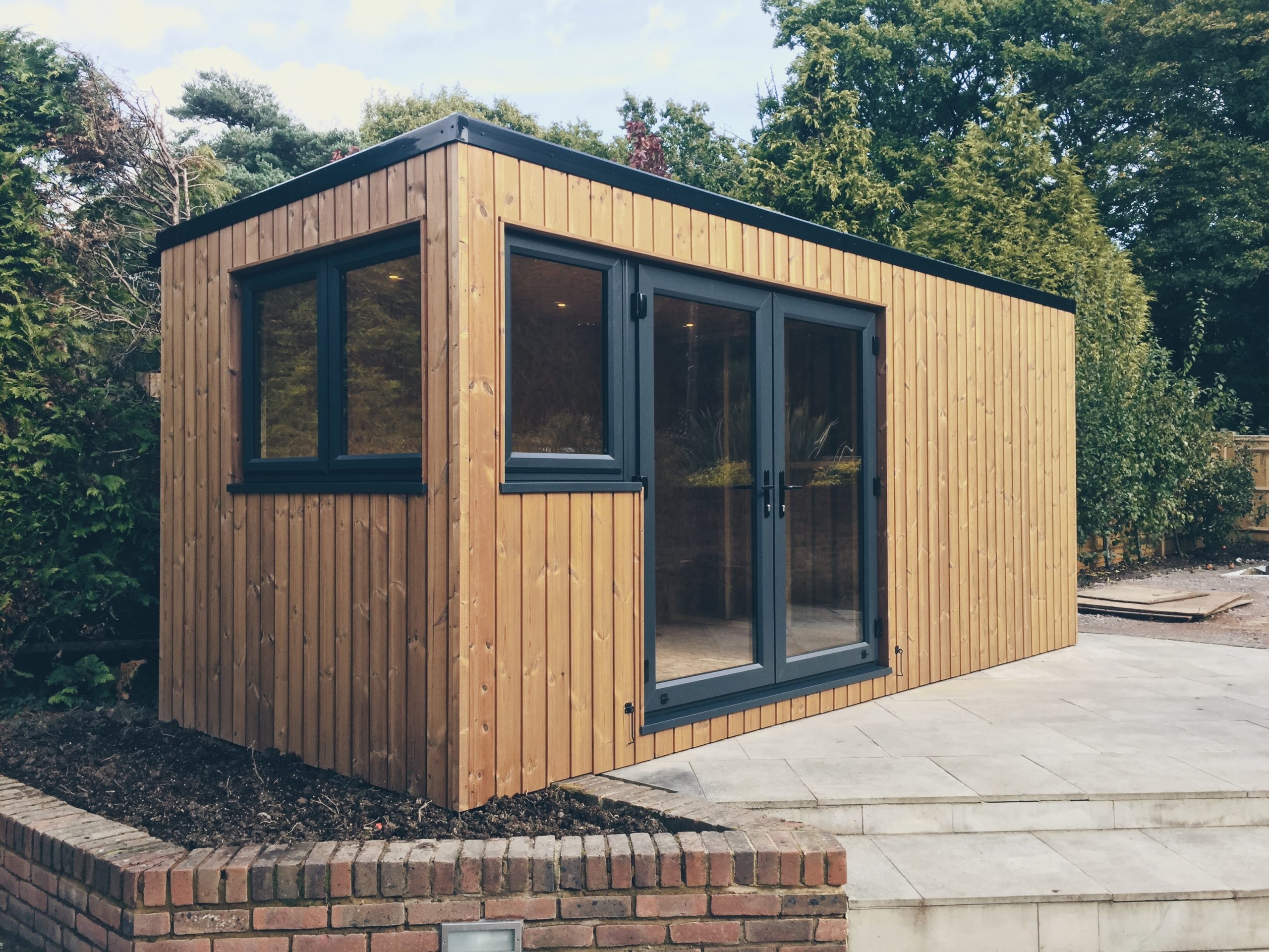 Bespoke garden rooms and pods by Box Clad